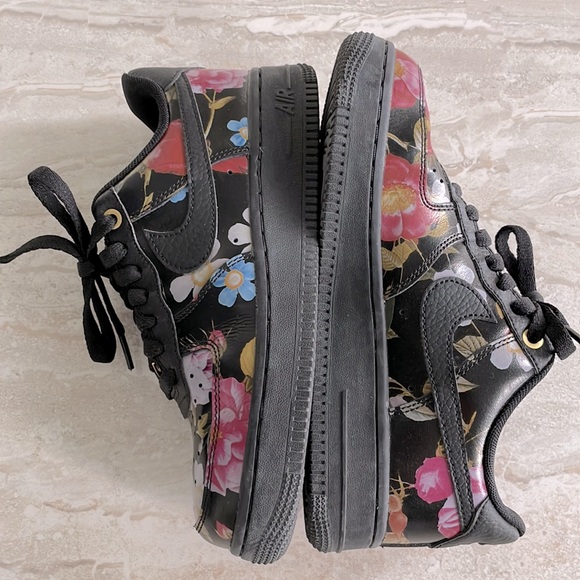Nike Air Force 1, 6.5 - Picture 7 of 11